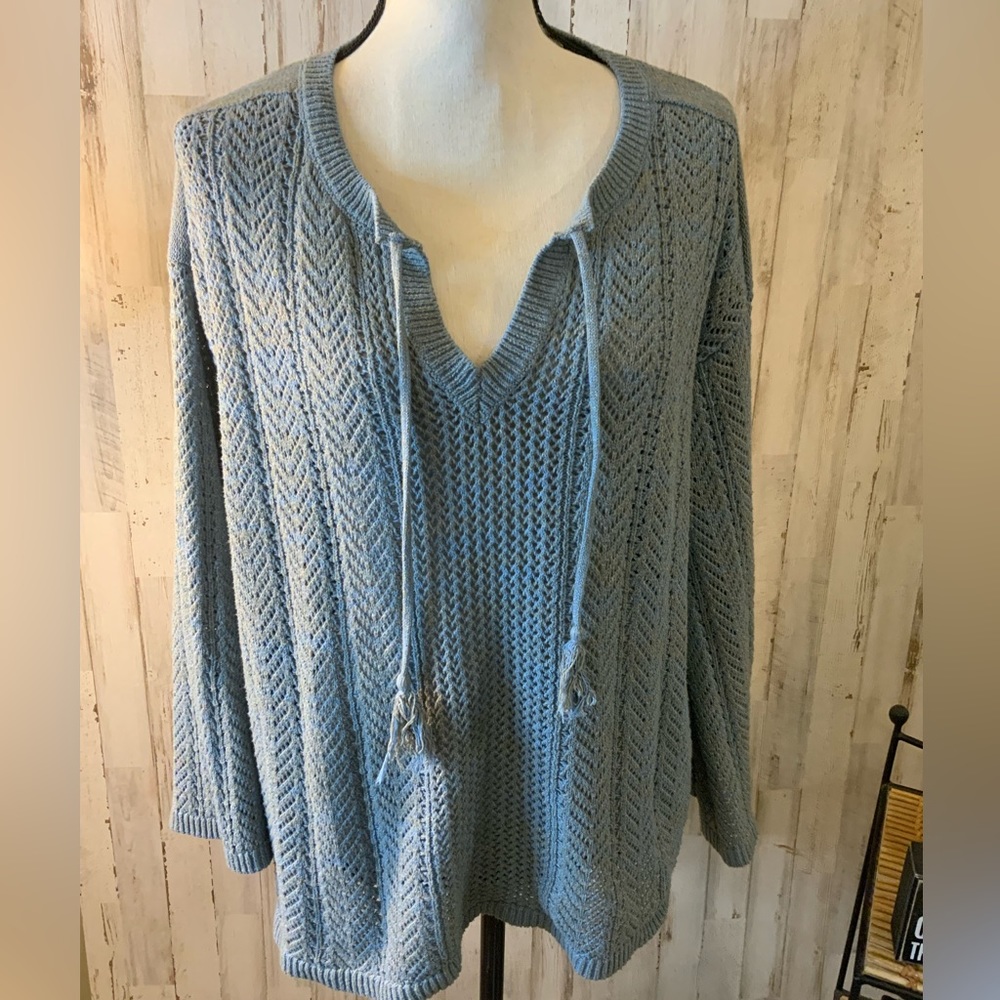 Frye and co open knit, striped sweater. Size 1X